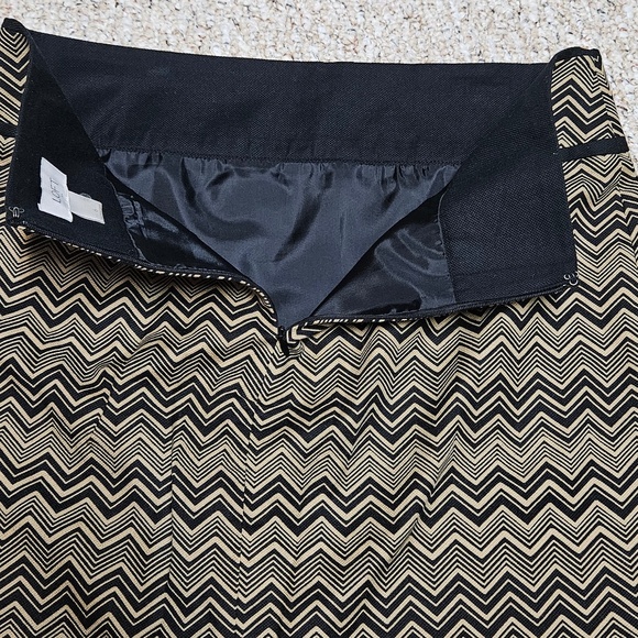 Loft skirt size 6 - Picture 2 of 3
